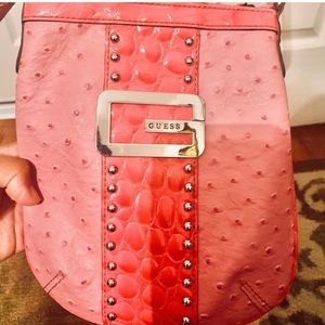 Vintage Pink Guess Purse 👛